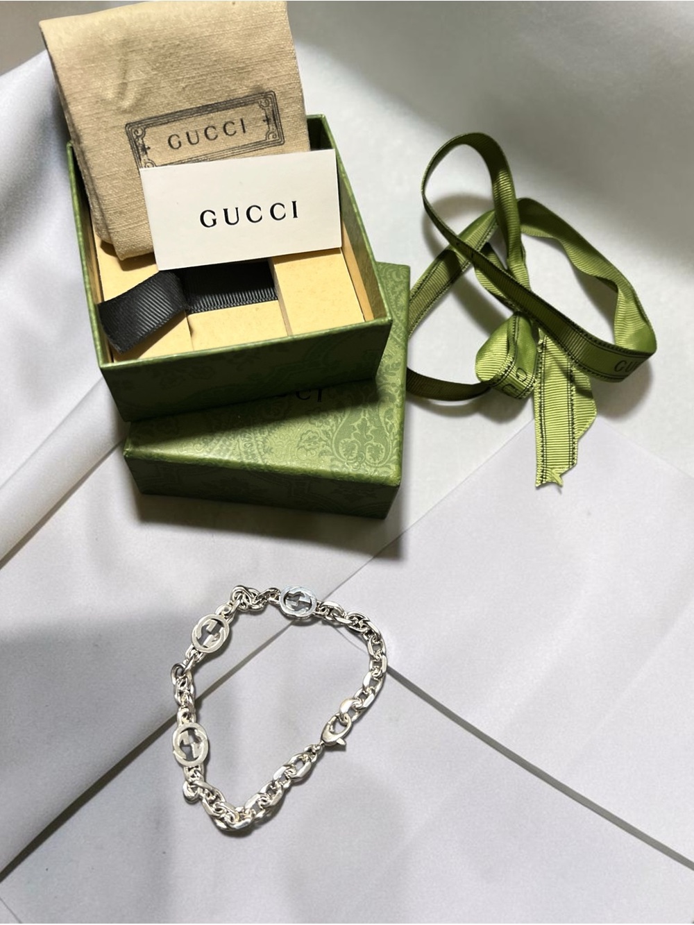 Gucci Silver Interlocking Link Bracelet with Signature Motif